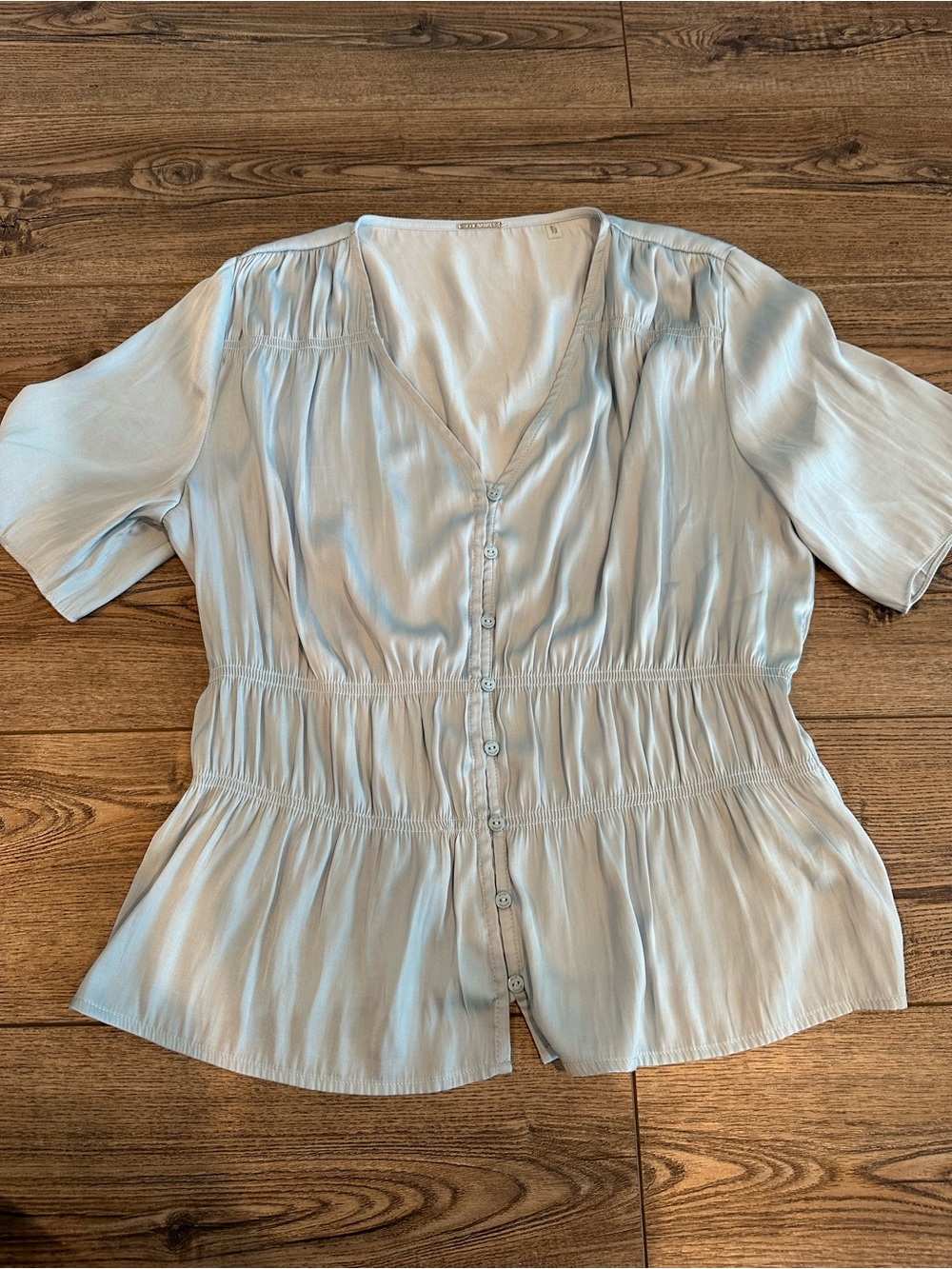 Elie Tahari Light Blue Button-Front Rushed Blouse Large